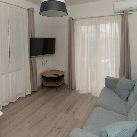 Apartments Happy Sukosan Ngoại thất bức ảnh