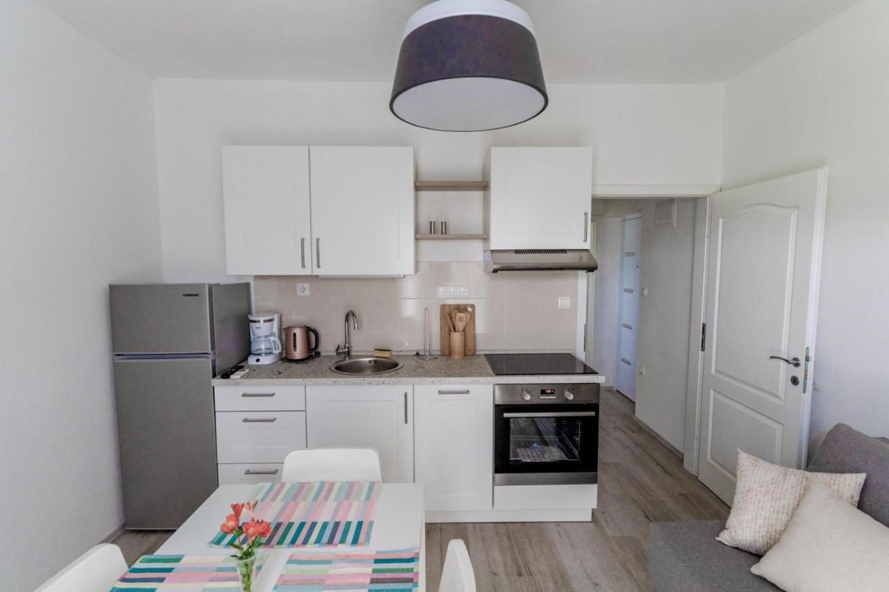 Apartments Happy Sukosan Ngoại thất bức ảnh