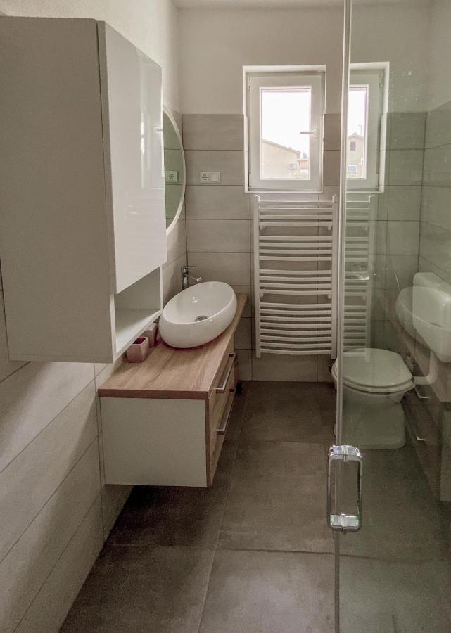 Apartments Happy Sukosan Ngoại thất bức ảnh