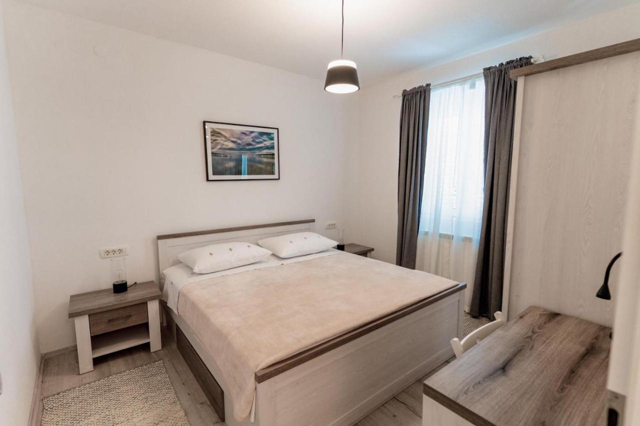 Apartments Happy Sukosan Ngoại thất bức ảnh