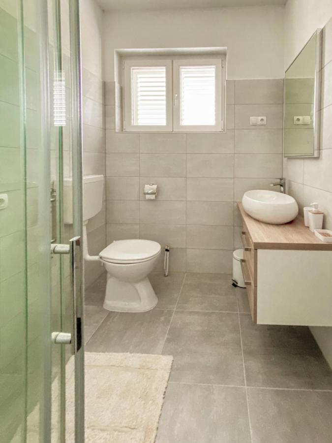 Apartments Happy Sukosan Ngoại thất bức ảnh